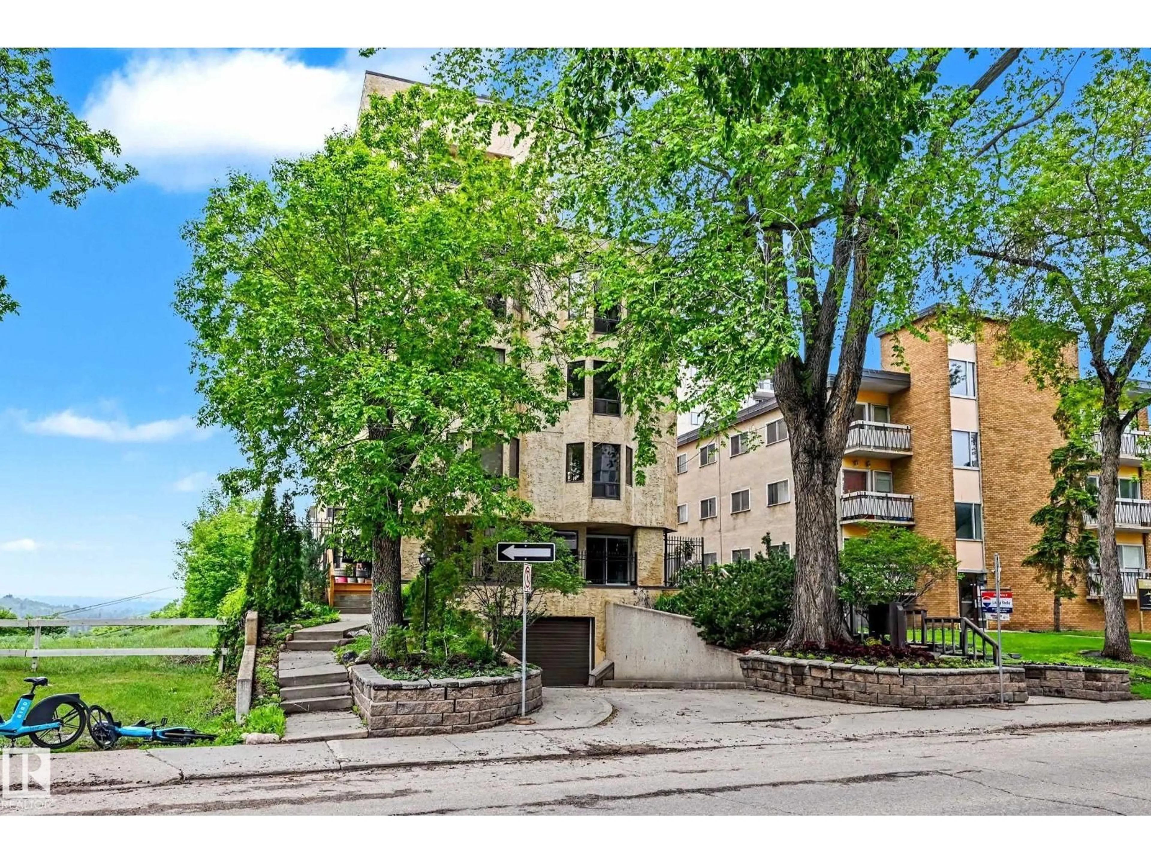 Unknown for #3 - 9734 111 ST, Edmonton Alberta T5K1J8