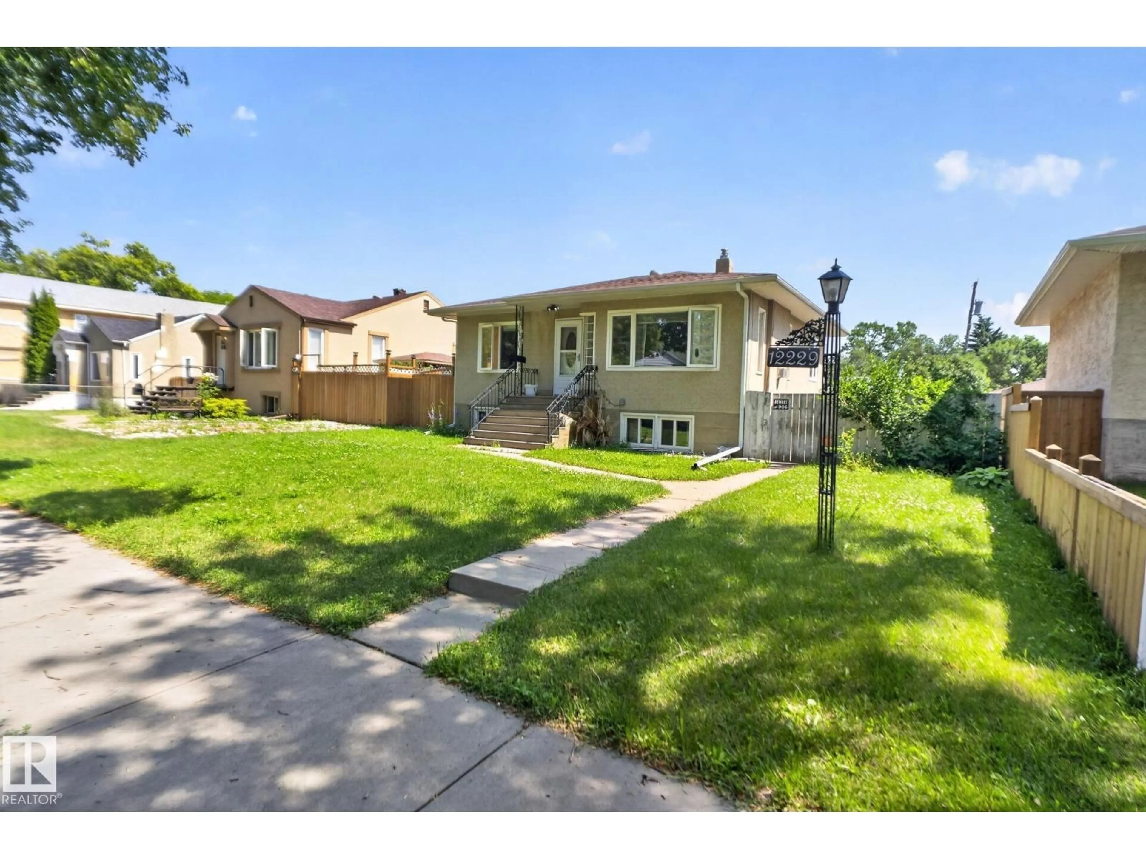 Unknown for NW - 12229 88 ST, Edmonton Alberta T5B3S7
