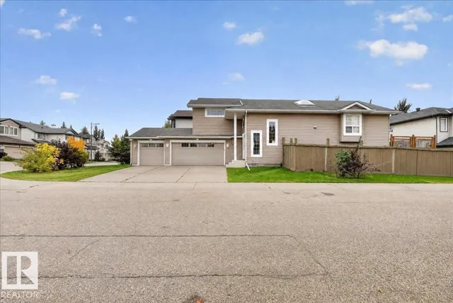 508 77 ST, Edmonton 3