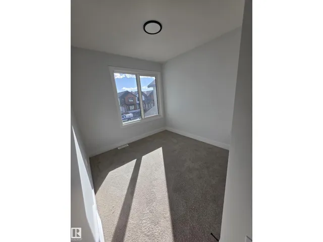 NW - 13110 186 AV, Edmonton 4