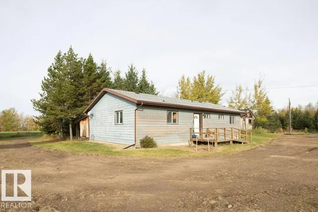 64311 RG RD 270, Rural Westlock County 4