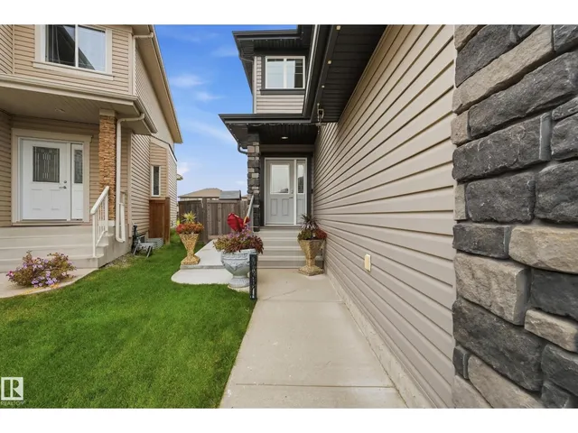 NW - 16511 136 ST, Edmonton 4