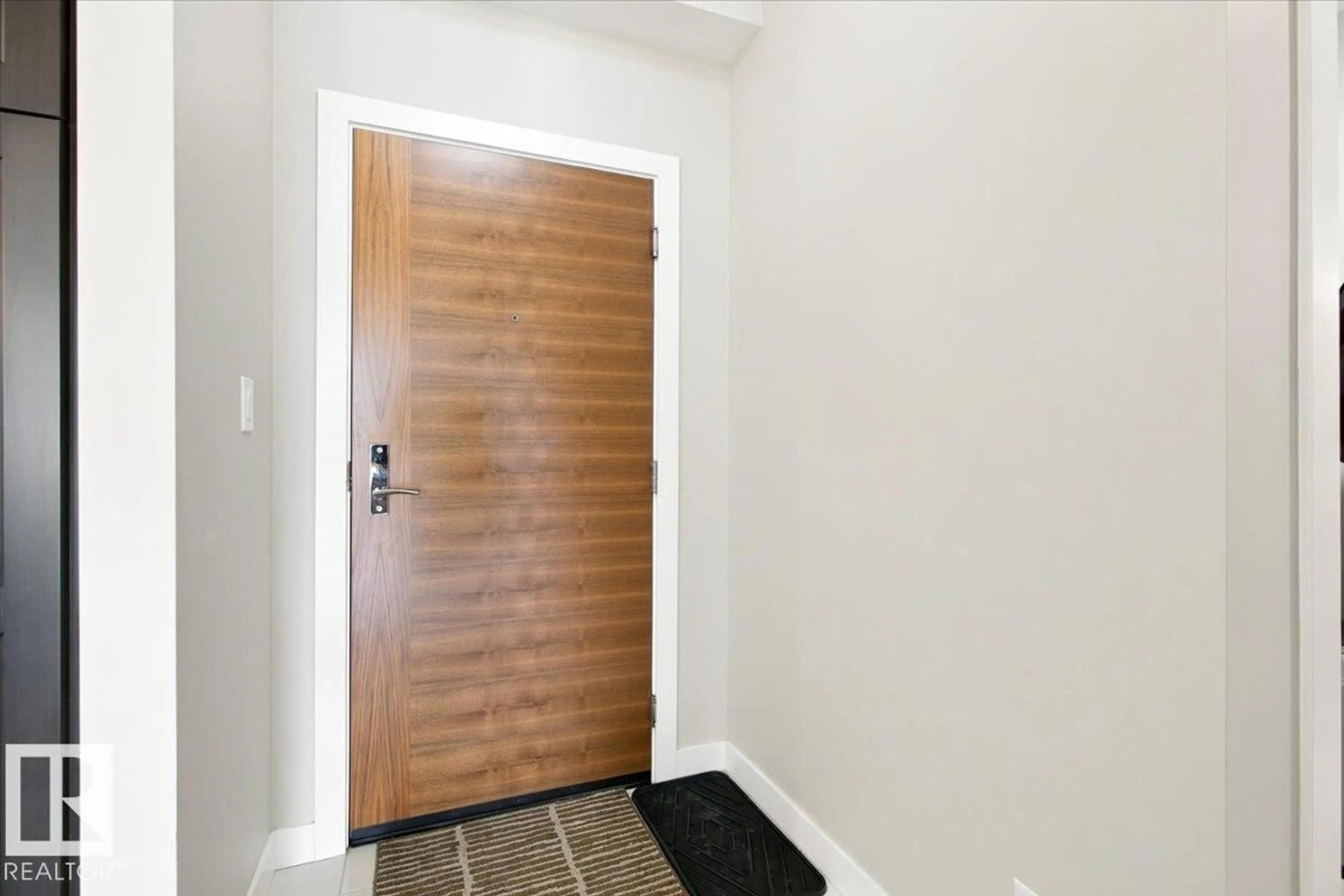 Indoor entryway for #205 - 625 LEGER WY, Edmonton Alberta T6R0W4