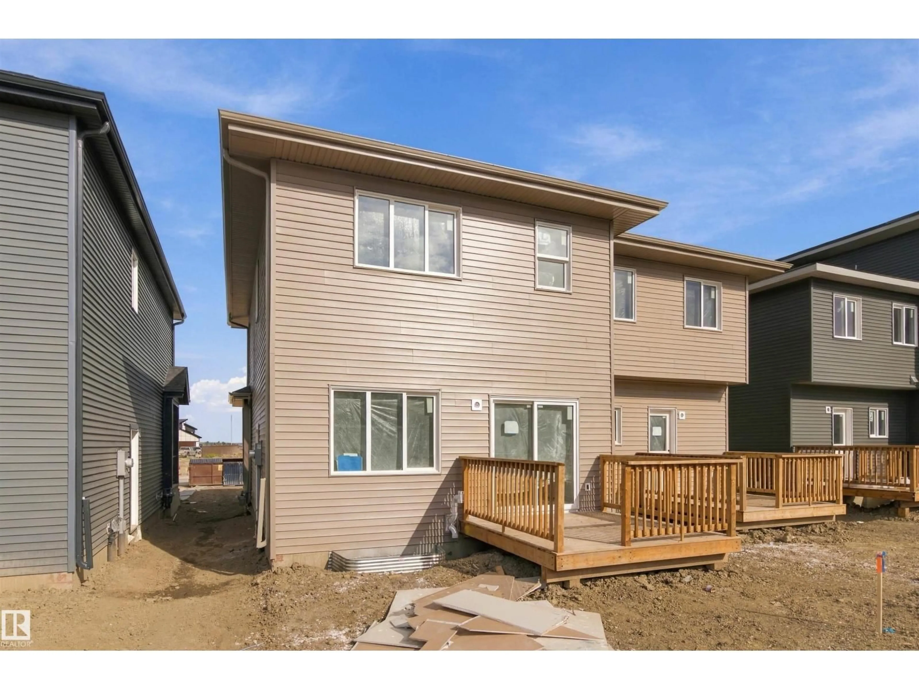 Unknown for 7 WORWYCK CM, Spruce Grove Alberta T7X3G5