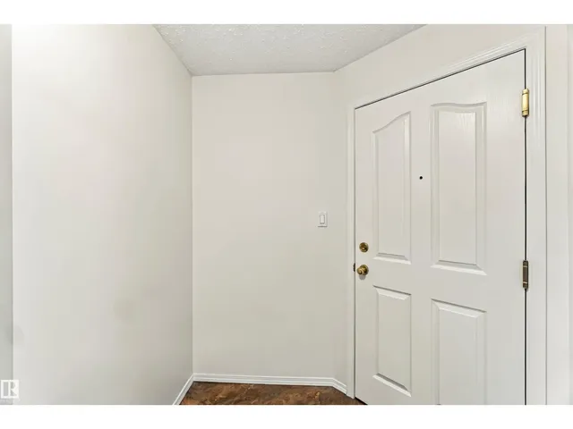 #205 - 10511 42 AV, Edmonton 5