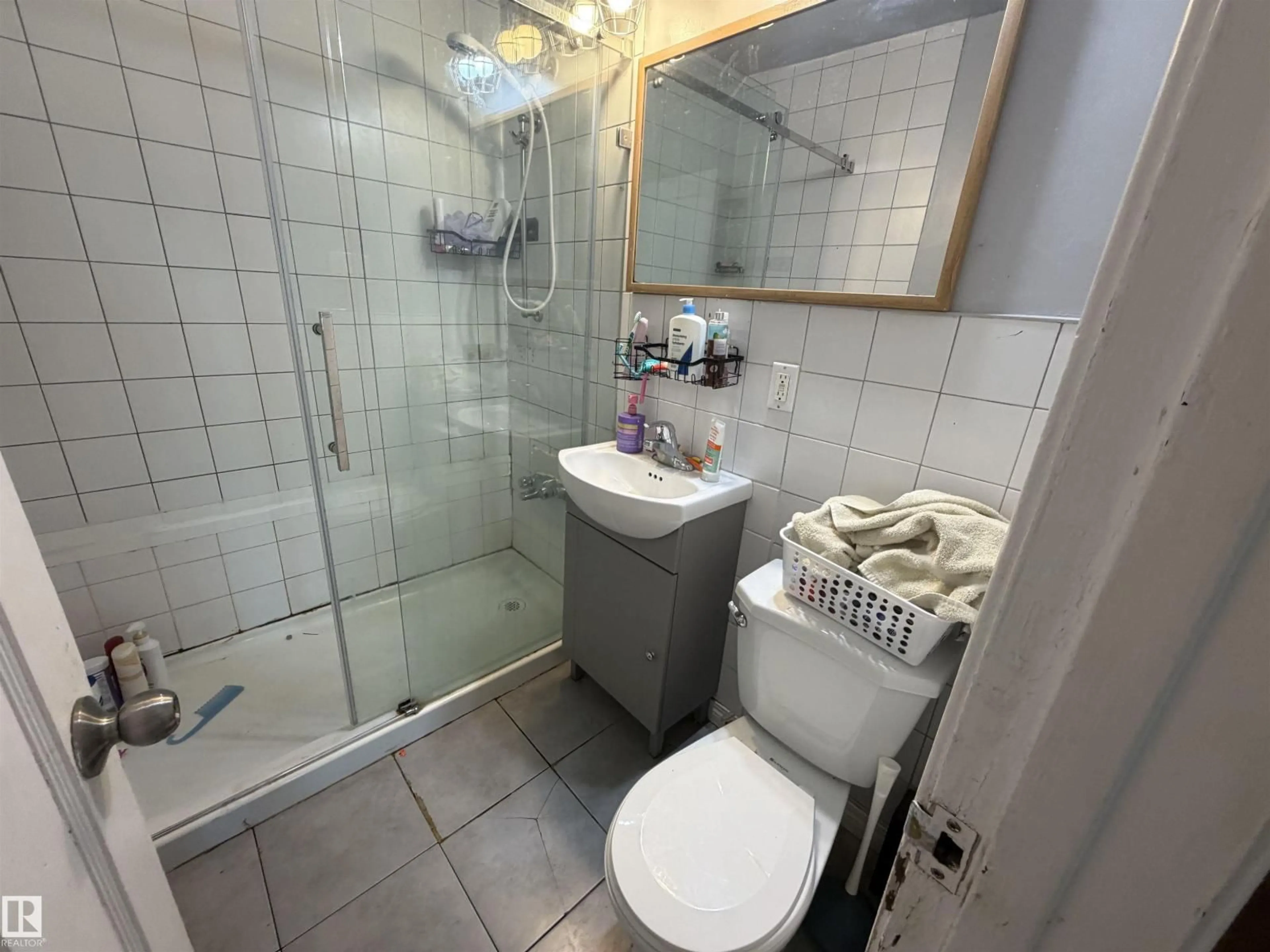 Standard bathroom, unknown for NW - 12245 81 ST, Edmonton Alberta T5B2T2