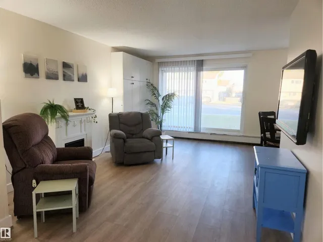109 - 18204 93 AV, Edmonton 4