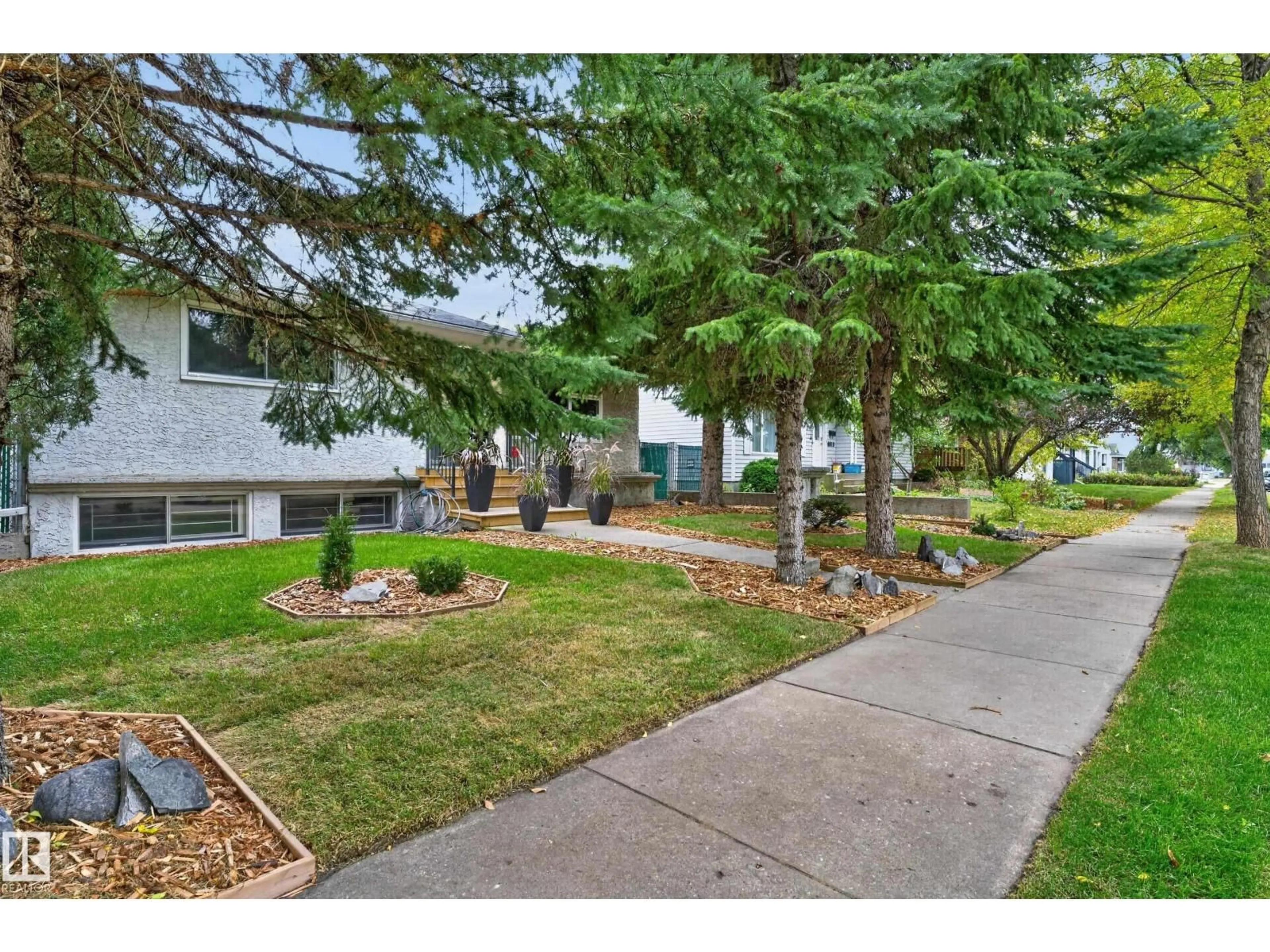 Unknown for NW - 4813 115 AV, Edmonton Alberta T5W0W3
