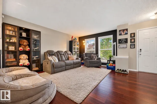 NW - 5608 202 ST, Edmonton 2