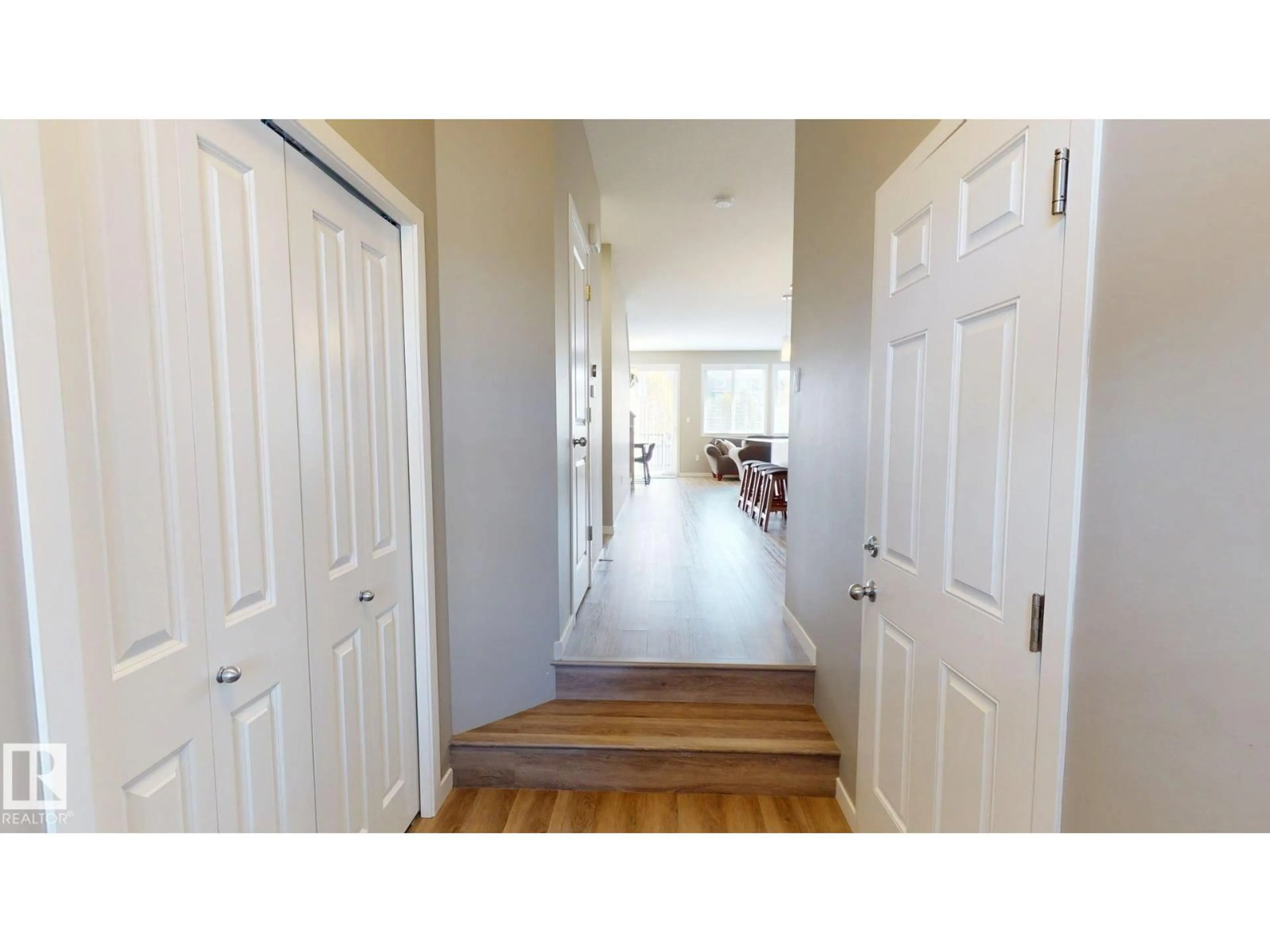 Indoor entryway for SW - 2319 82 ST, Edmonton Alberta T6X2J7