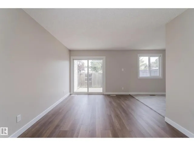 NW - 149 CORNELL CO, Edmonton 5