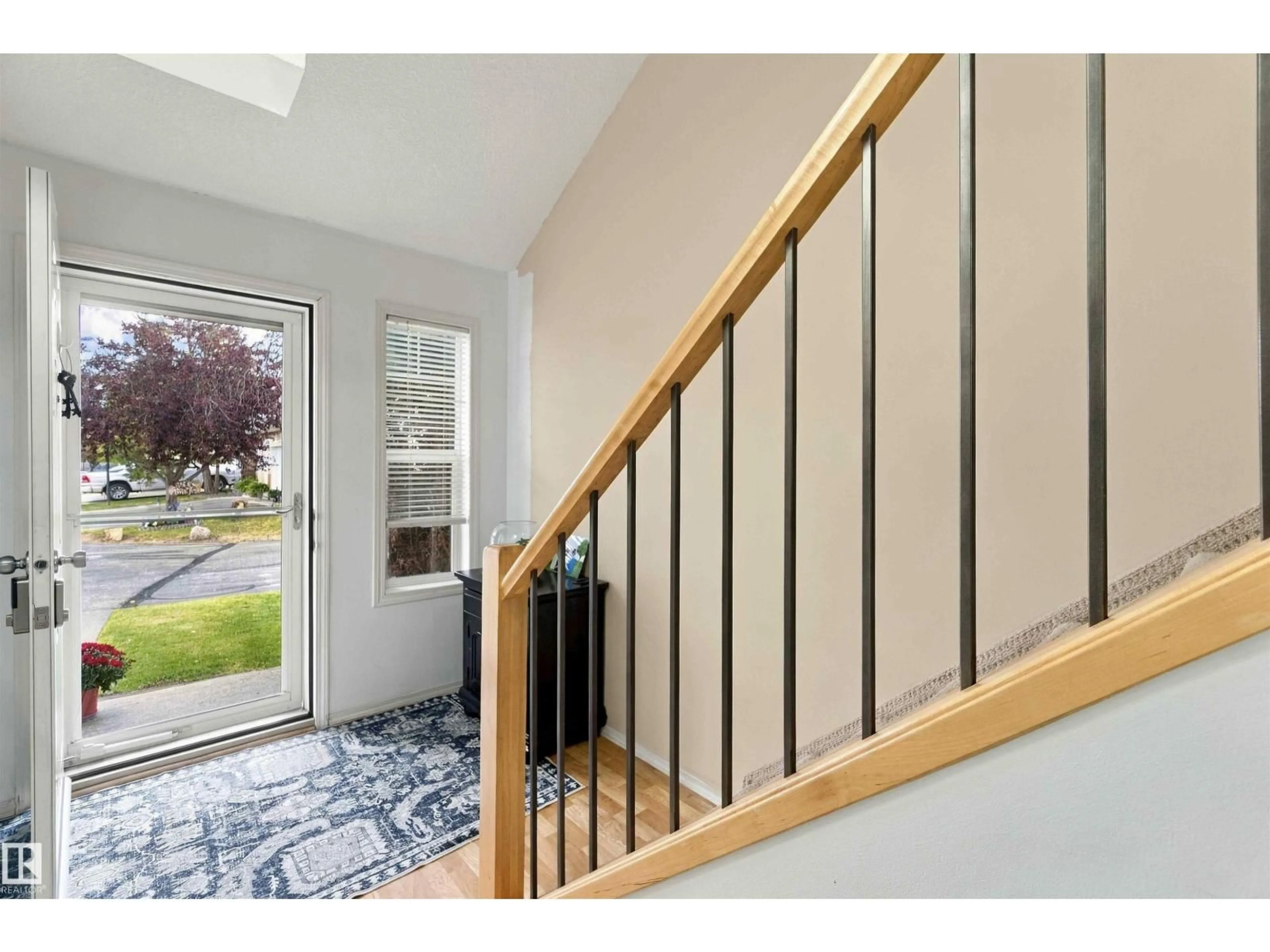 Indoor entryway for 150 - 119 EDWARDS DR, Edmonton Alberta T6X1M4