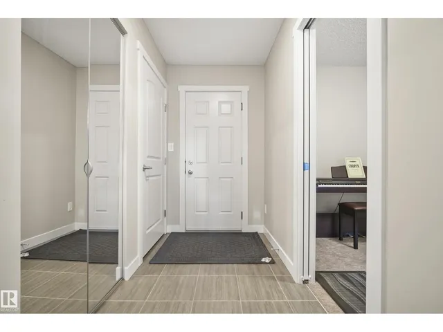 #61 - 1005 GRAYDON HILL BV, Edmonton 3