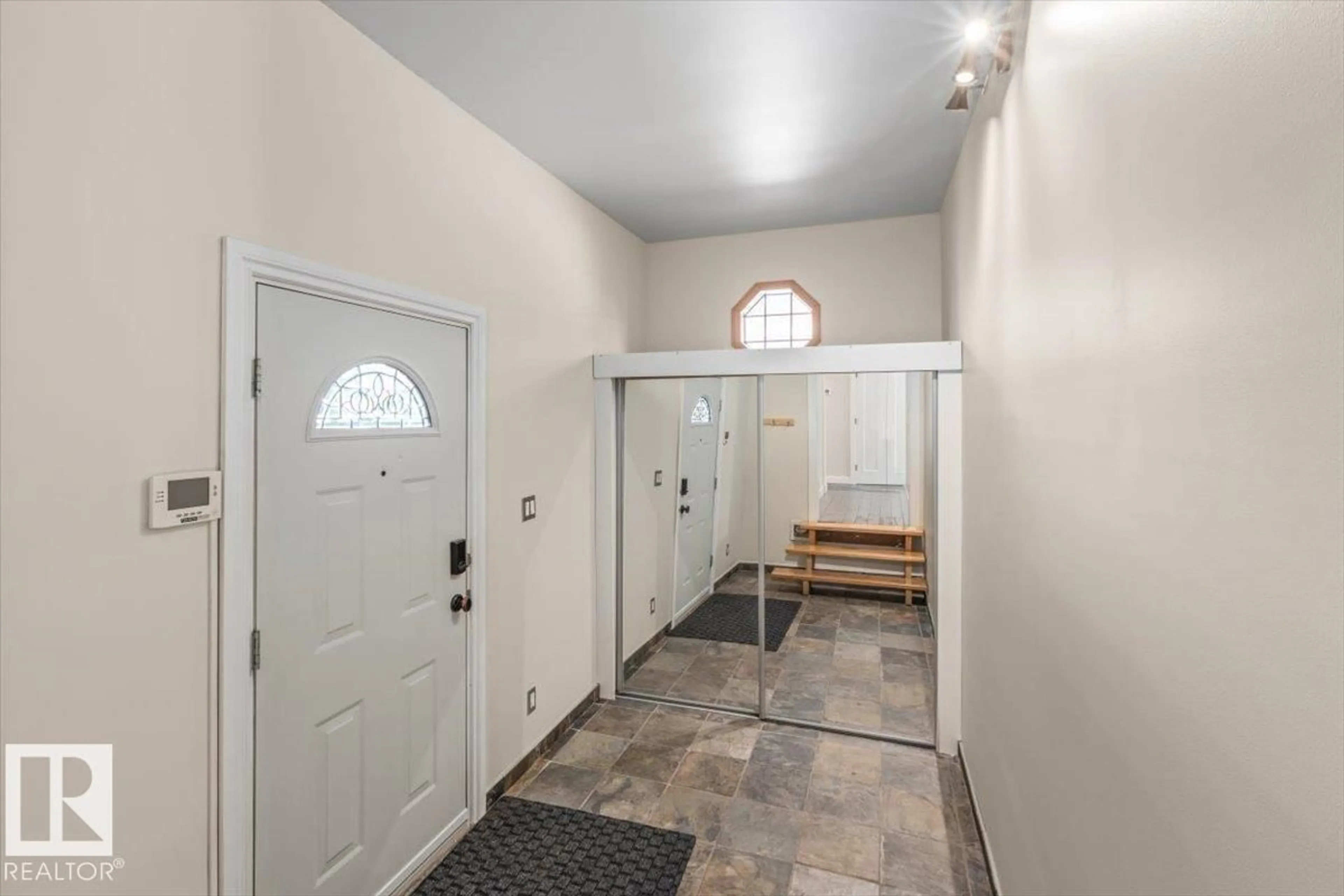 Indoor entryway for 8907 136 AV, Edmonton Alberta T5E1V5