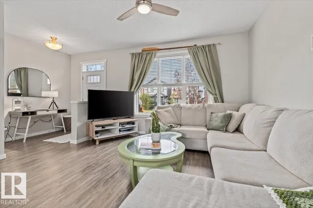 2675 MAPLE WAY, Edmonton 3