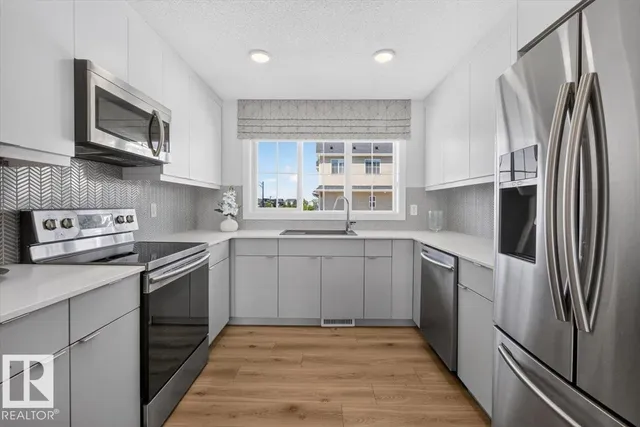 862 DANIELS WY, Edmonton 2
