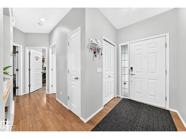 81 DUNFIELD CR, St. Albert 5