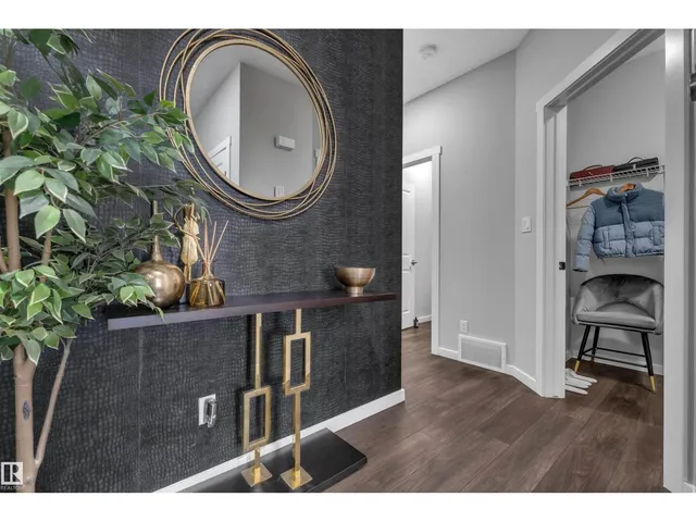 4107 5 AV, Edmonton 5