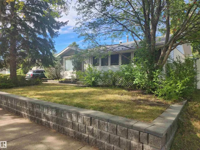 9126 92 AV, Fort Saskatchewan 2