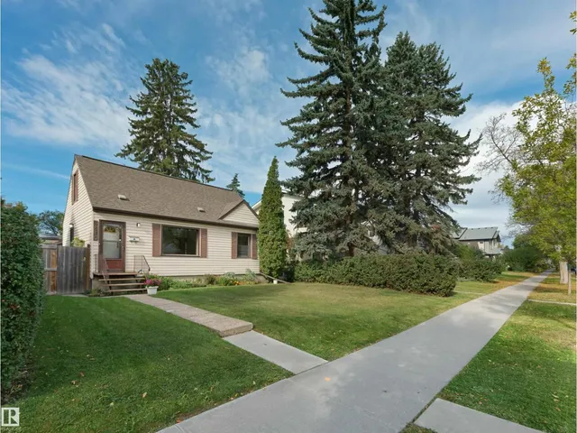 6810 110 ST, Edmonton 3