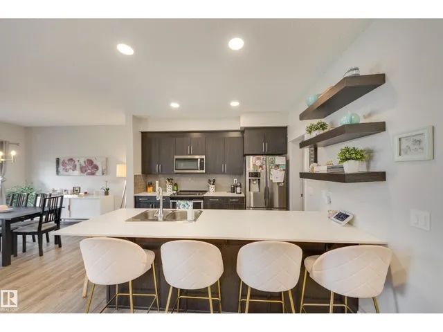 NW - 9932 223 ST, Edmonton 5