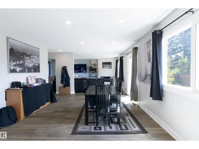 7115 39A AV, Edmonton 5