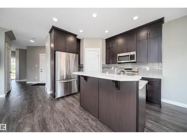 114 JAMES CR, St. Albert 5