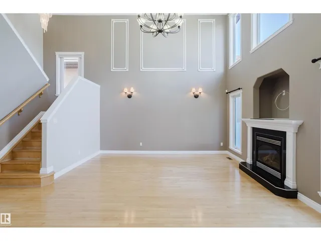11616 174 AV, Edmonton 3