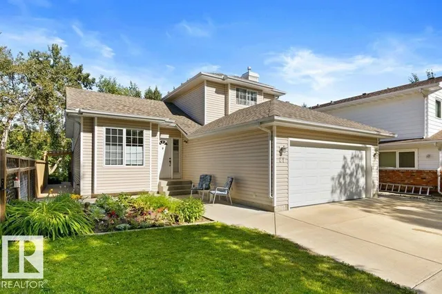 27 FAIR OAKS DR, St. Albert 1