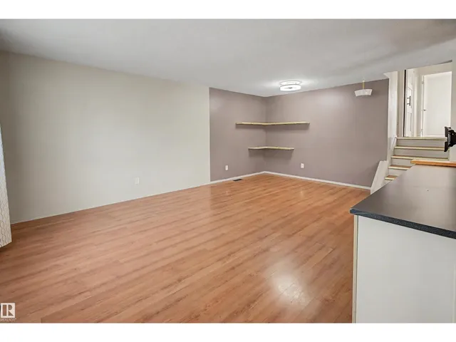 NW - 3211 71 ST, Edmonton 3
