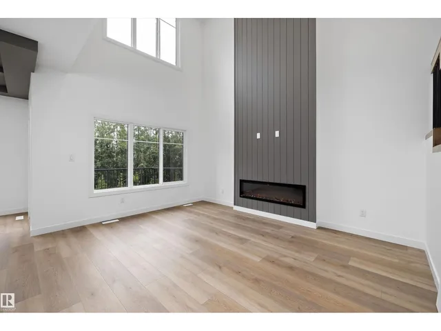 915 ELDERBERRY LD, Edmonton 2