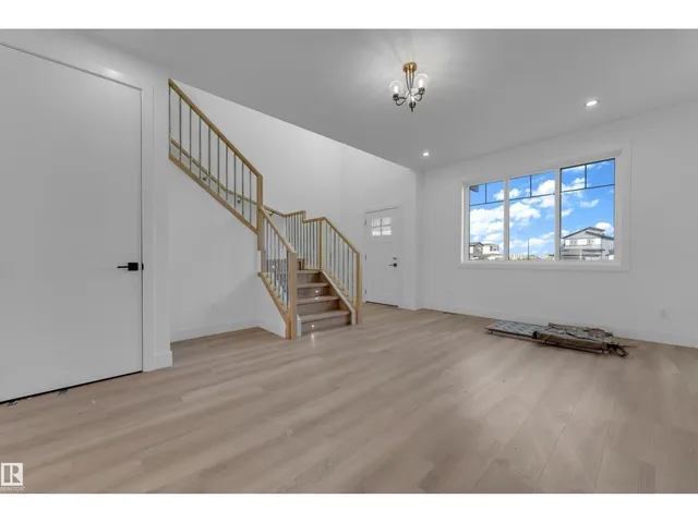 512 ROBINSON BV, Leduc 2