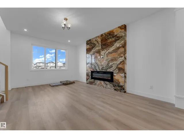 512 ROBINSON BV, Leduc 3