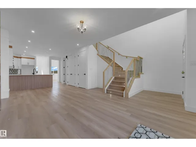 512 ROBINSON BV, Leduc 5
