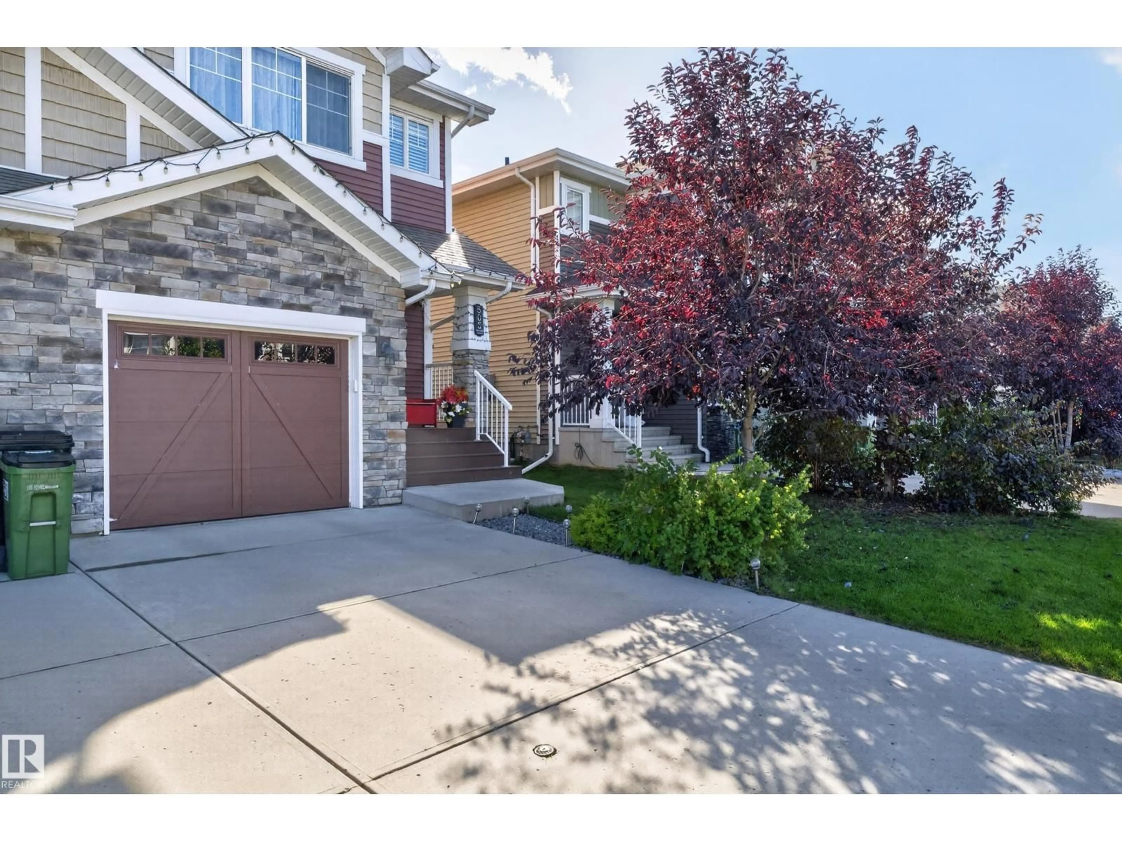 Unknown for 505 EBBERS WY, Edmonton Alberta T5Y3T8