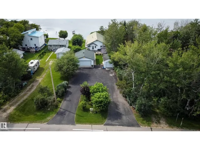 4740 SUNSET DR, Rural Lac Ste. Anne County 4