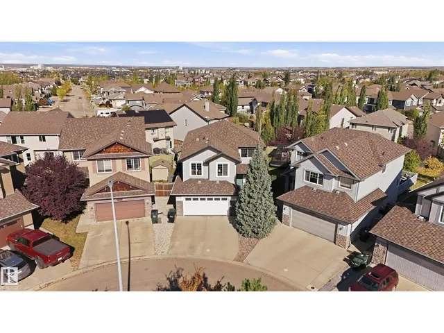 715 CACHE PL, Sherwood Park 2
