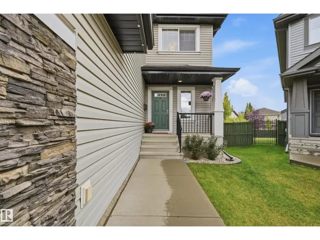 715 CACHE PL, Sherwood Park 4