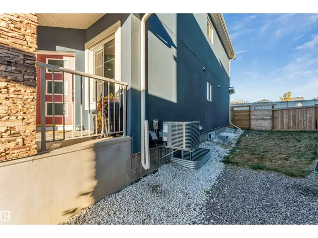 NW - 1831 18 ST, Edmonton 3