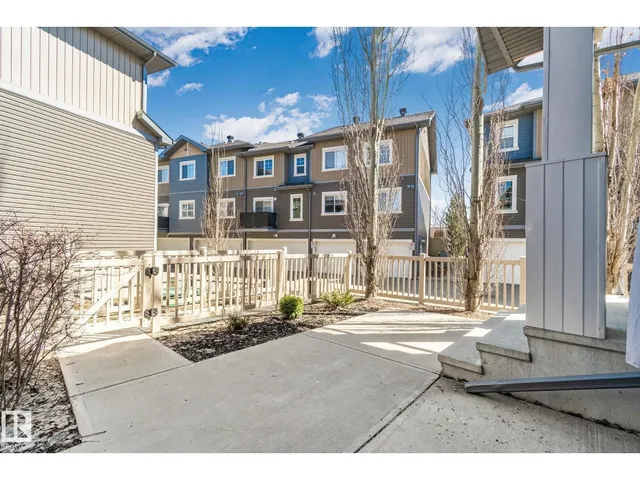 #55 - 1030 CHAPPELLE BV, Edmonton 3