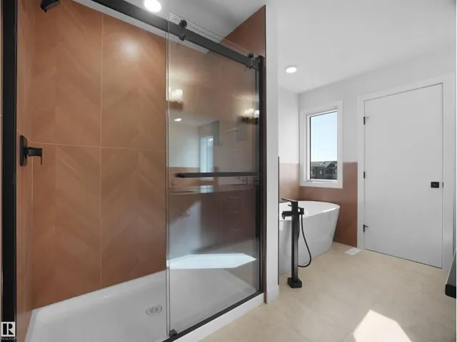 22108 94 AV, Edmonton 3