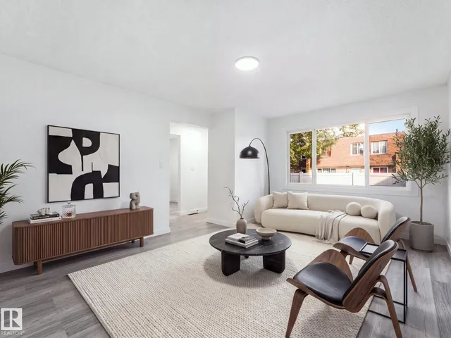 152 LONDONDERRY SQUARE, Edmonton 2