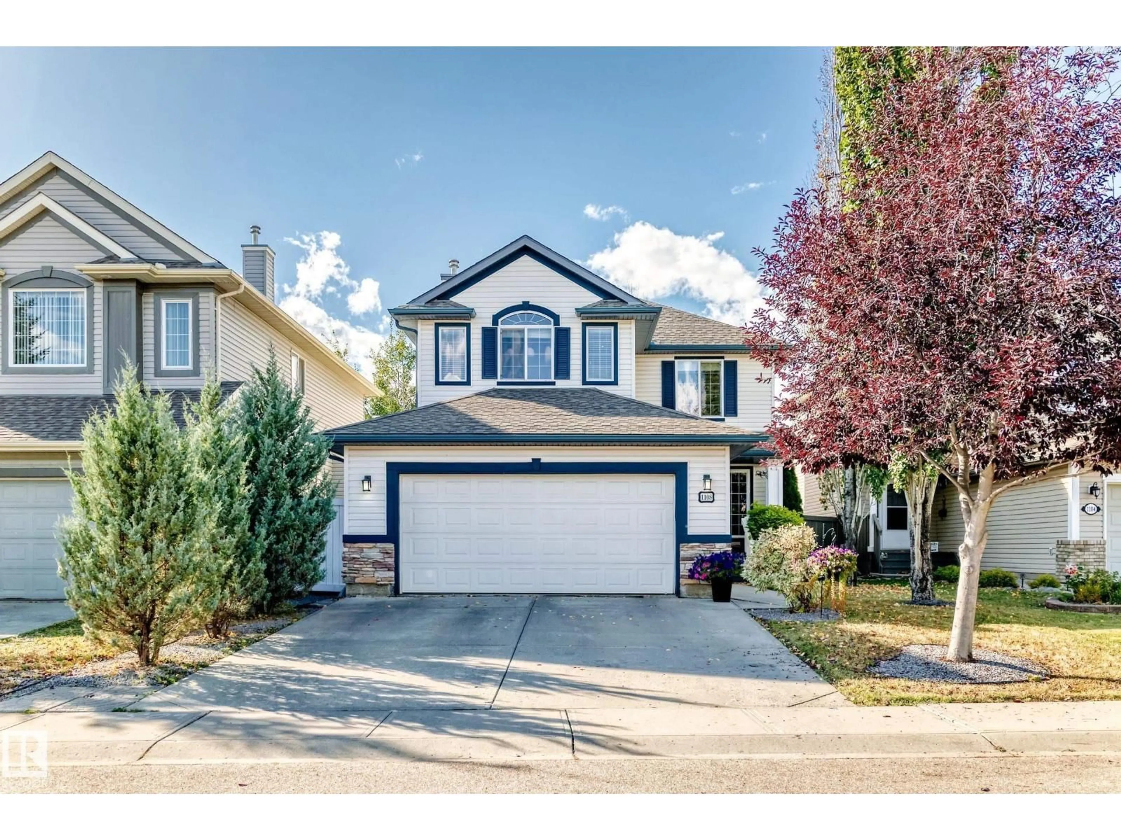 Home with vinyl exterior material, street for SW - 1108 117 ST, Edmonton Alberta T6W1W8