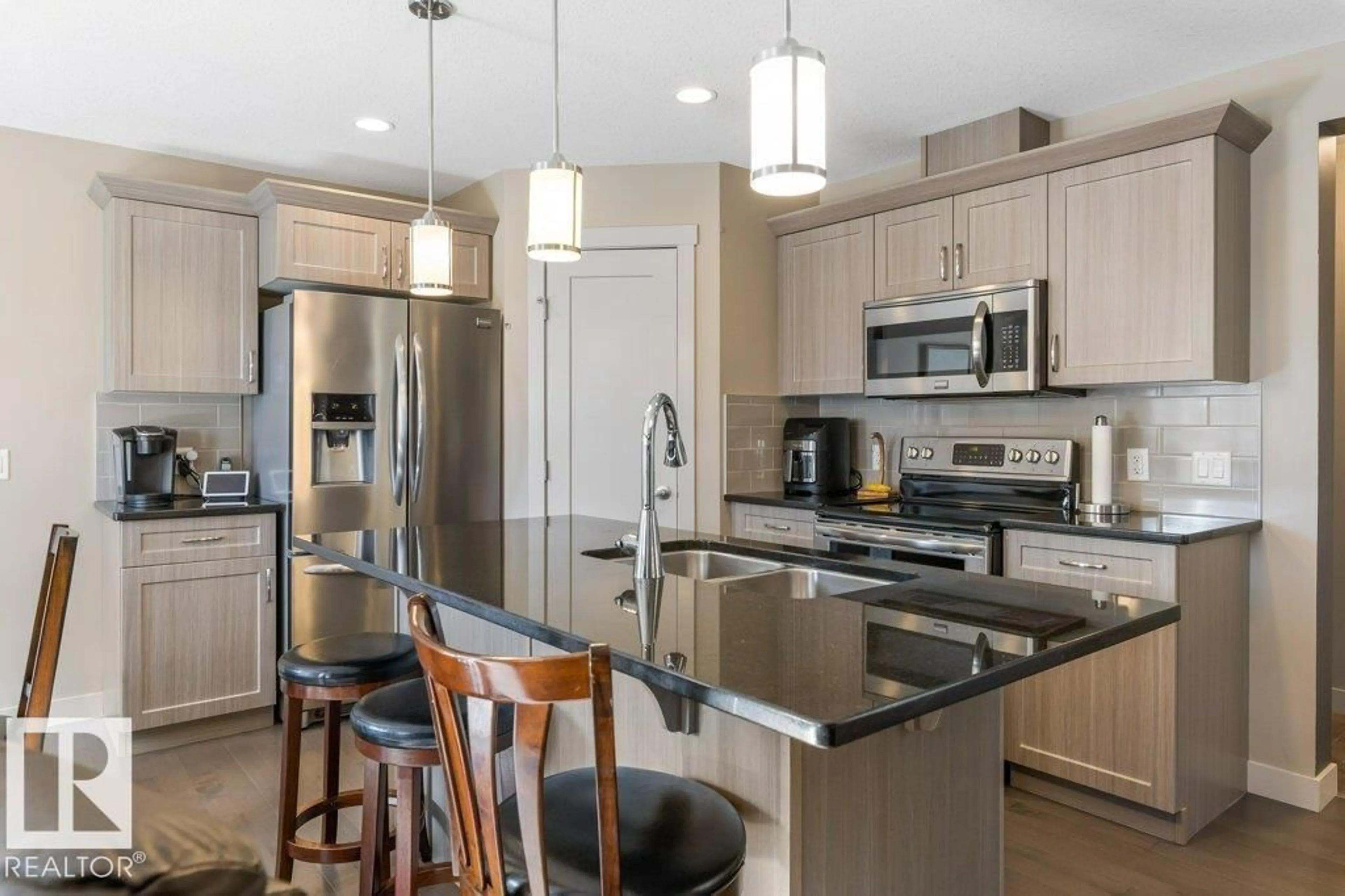 Open concept kitchen, unknown for 2743 SPARROW PL, Edmonton Alberta T5S0J6