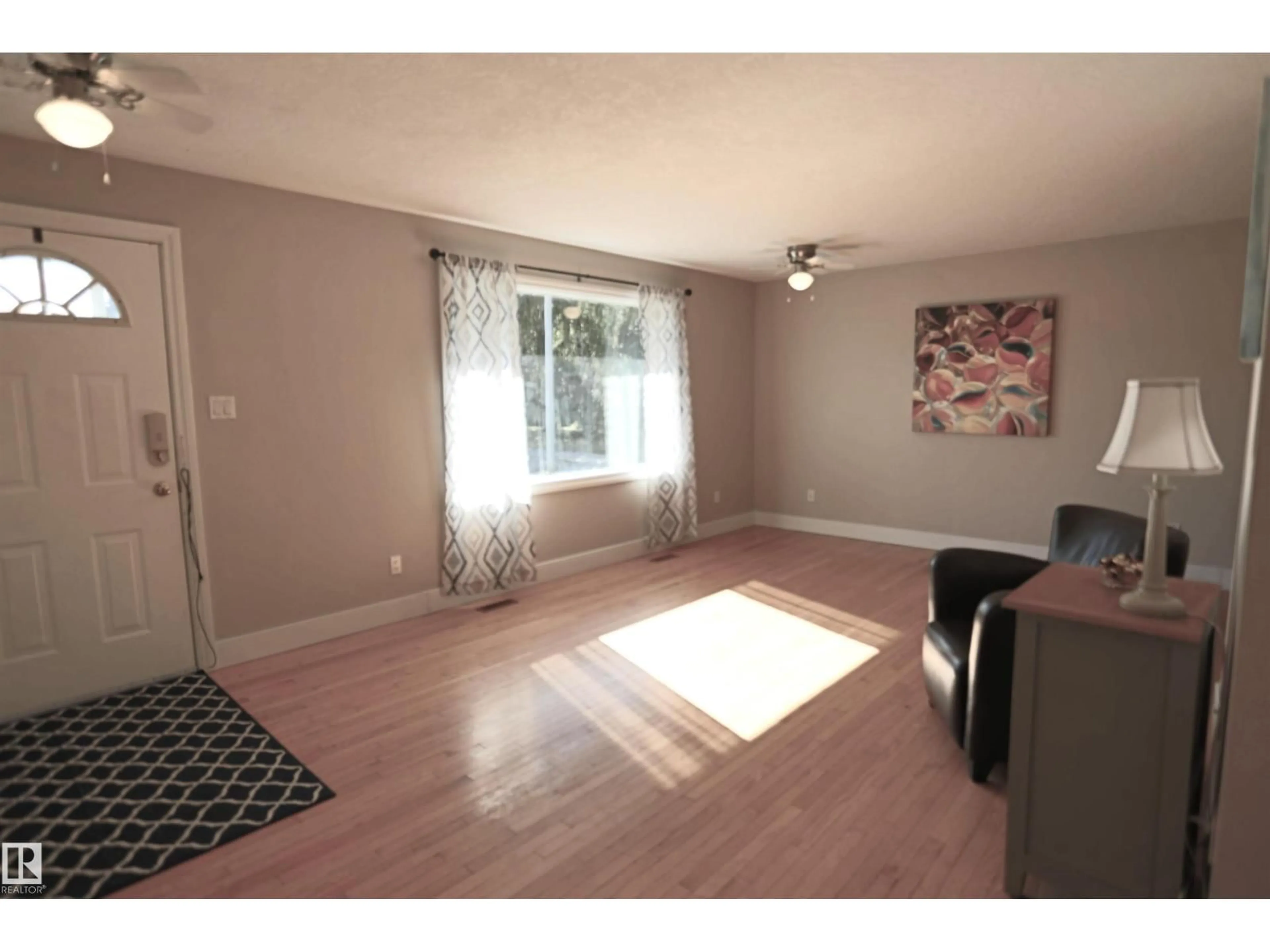 A pic of a room for 3 DORCHESTER RD, Spruce Grove Alberta T7X2B2