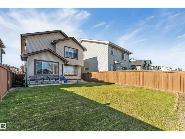 3908 166 AV, Edmonton 3