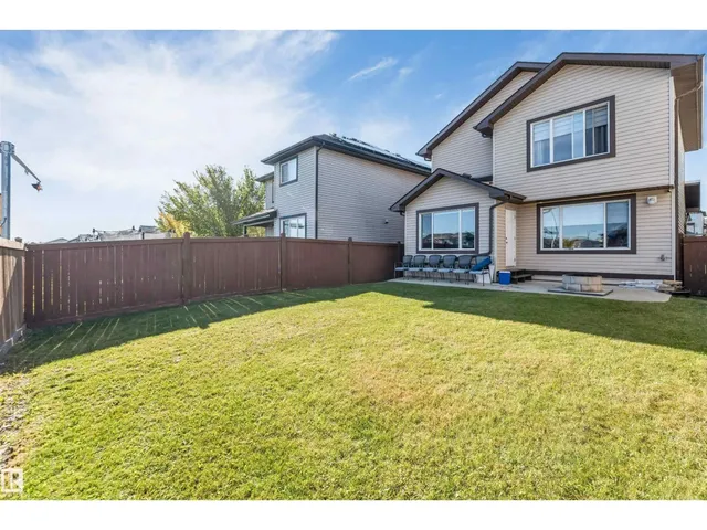 3908 166 AV, Edmonton 4
