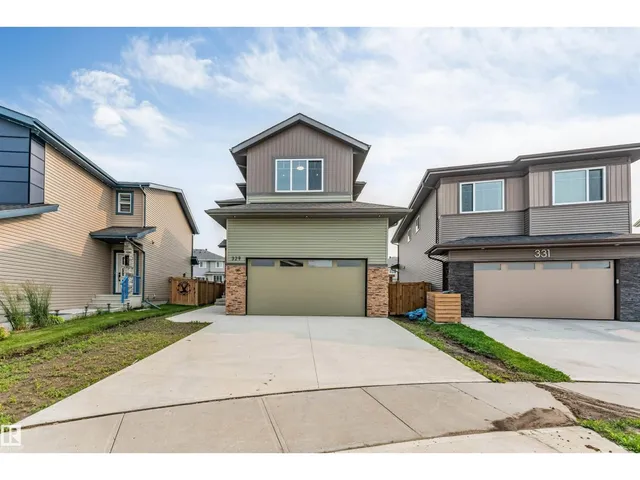 329 BALSAM LI, Leduc 3