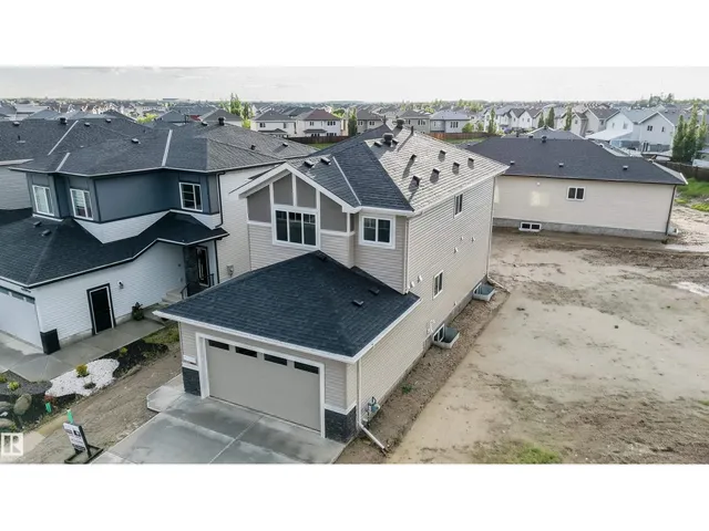 44 DALQUIST BAY, Leduc 3