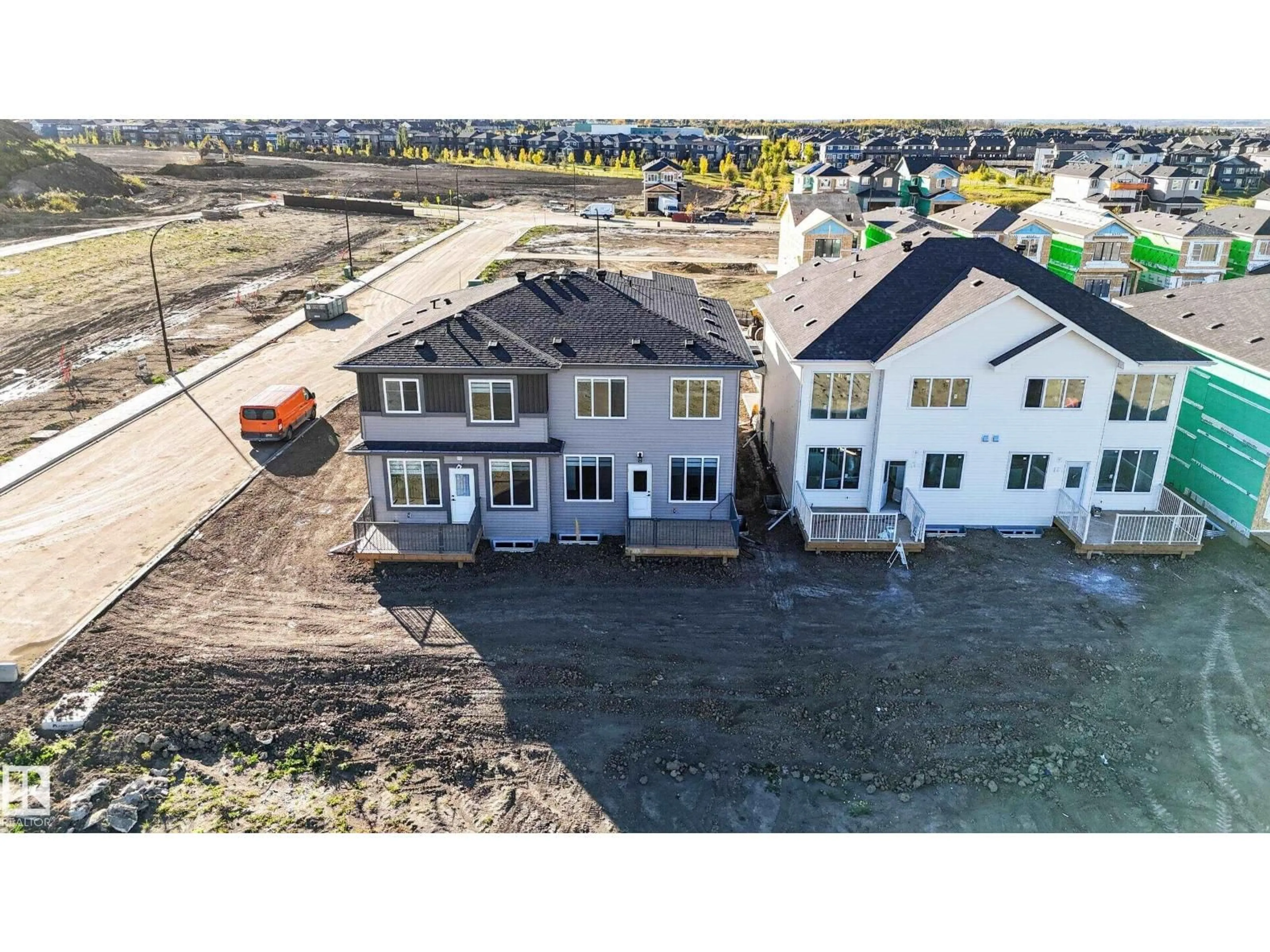 A pic from outside/outdoor area/front of a property/back of a property/a pic from drone, building for 4 PARKER LN, Spruce Grove Alberta T7X4T2